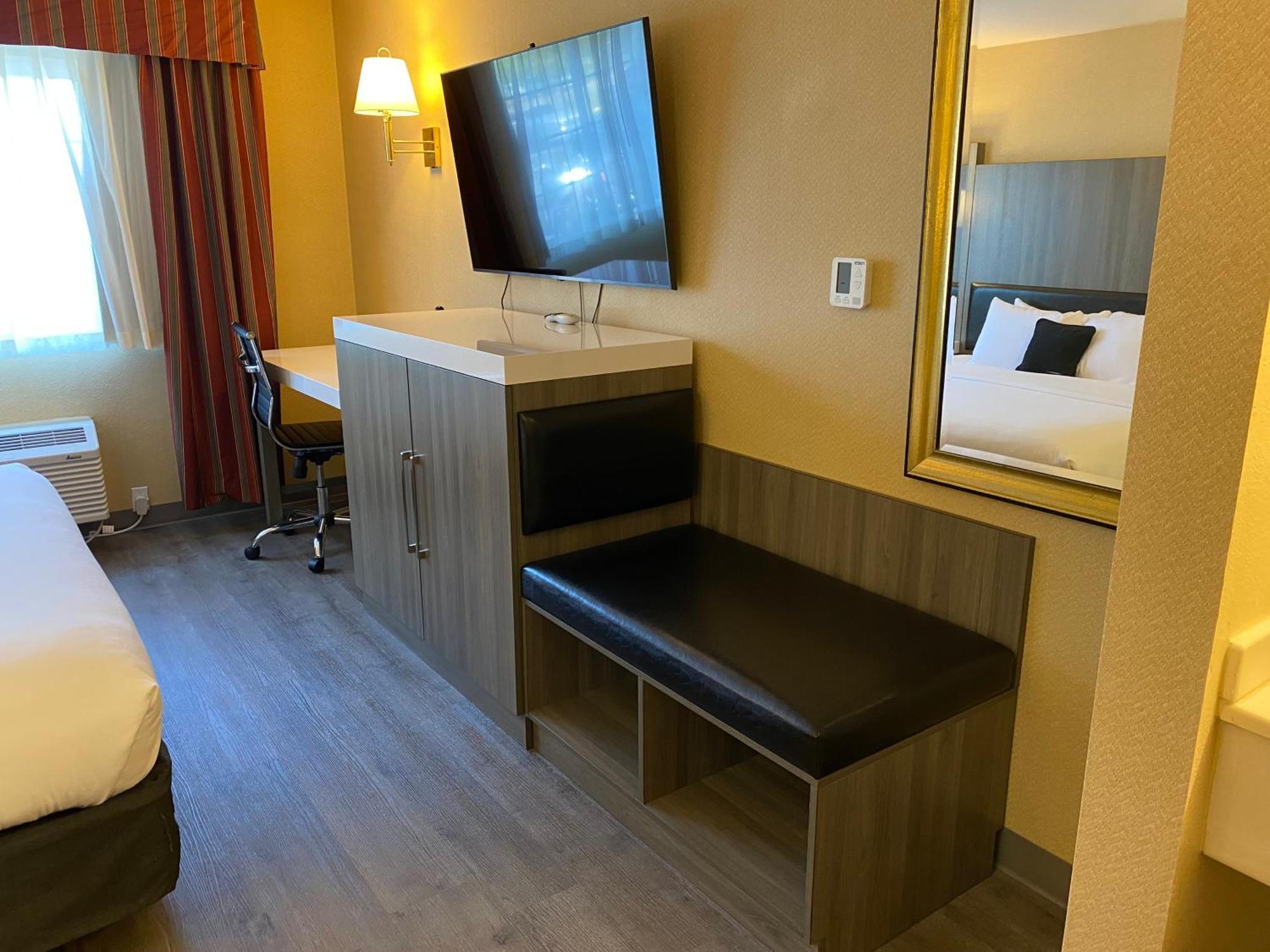 Quality Inn Порт Орчард Экстерьер фото